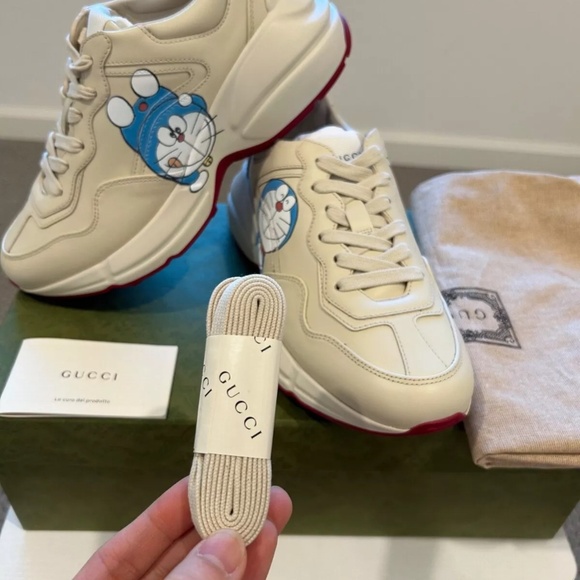 SOLD!!- GUCCI X DORAEMON RHYTON SNEAKER - IVORY-SIZE 36(6)- NEW WITH BOX - Picture 9 of 14